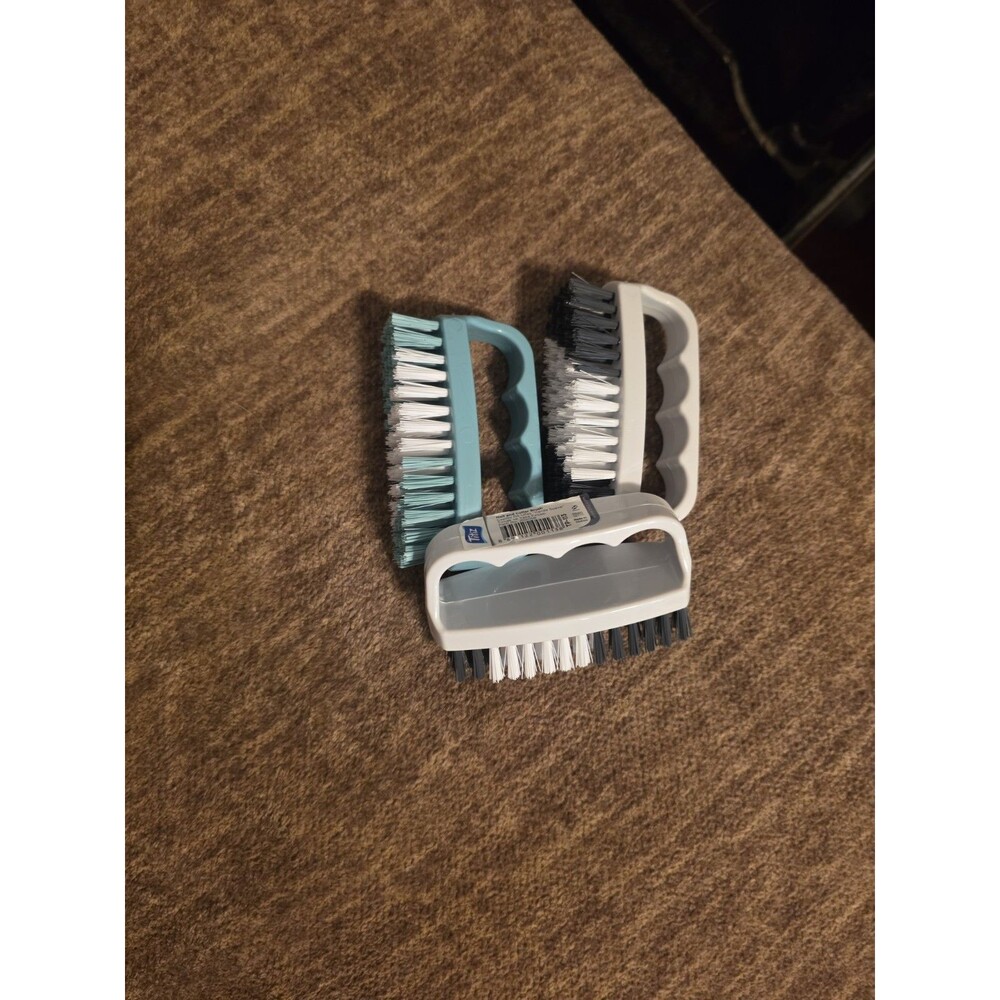 3 Nail And Collar Brush/cleaning